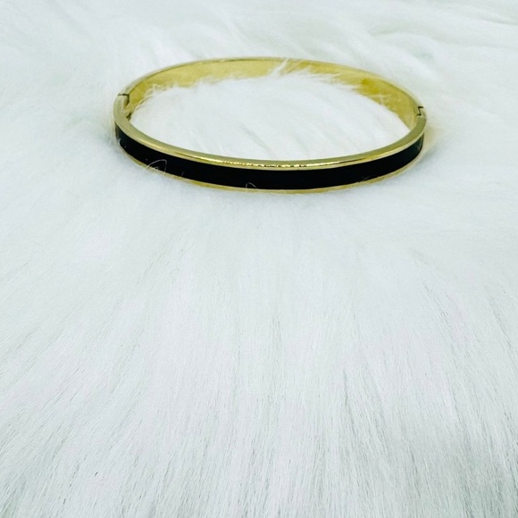 The Woman’s Awesome Jewelry Bundle A - Picture 4 of 9